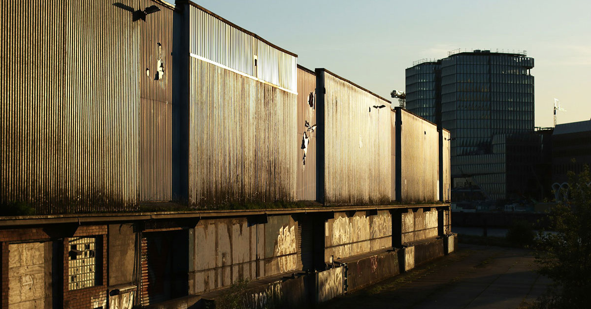 LAgerhaus in einem Gewerbegebiet Brownfield Entwicklung Projektentwicklung Bauvorhaben